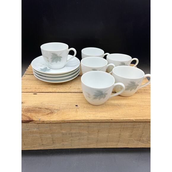 Noritake Cookin Serve China Wild Ivy Tea Cups With Saucers - 6 Cups, 4 Saucers - Picture 1 of 6